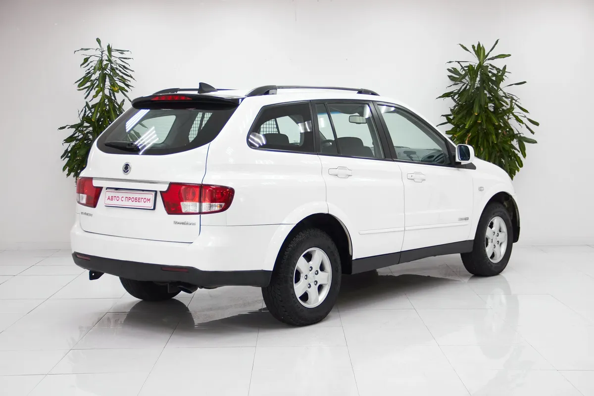 SsangYong Kyron I Рестайлинг — фото 5