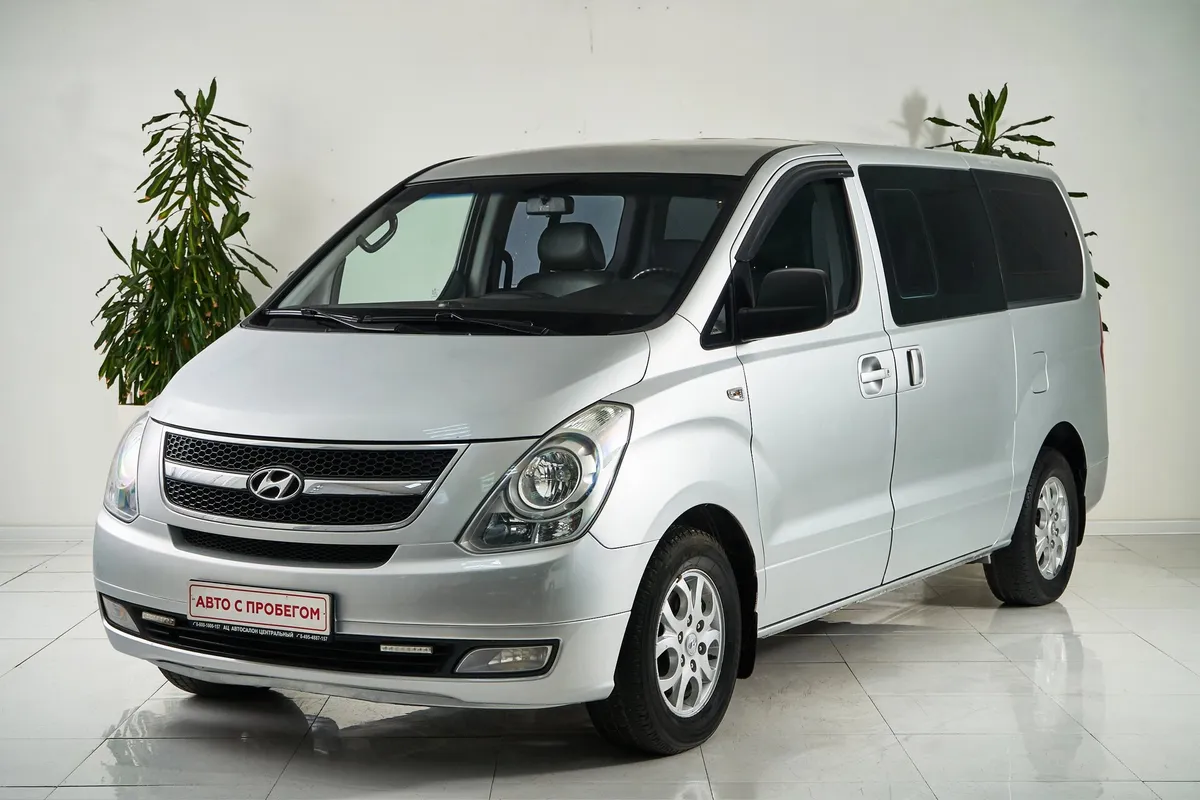 Hyundai Grand Starex I