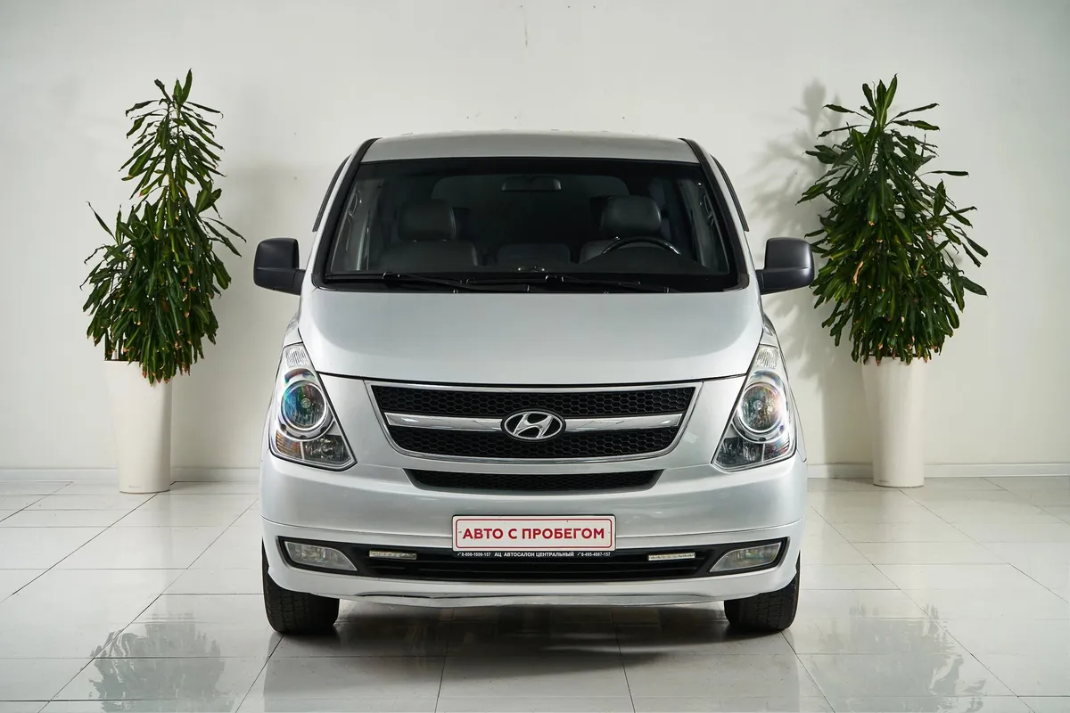 Hyundai Grand Starex I — фото 2