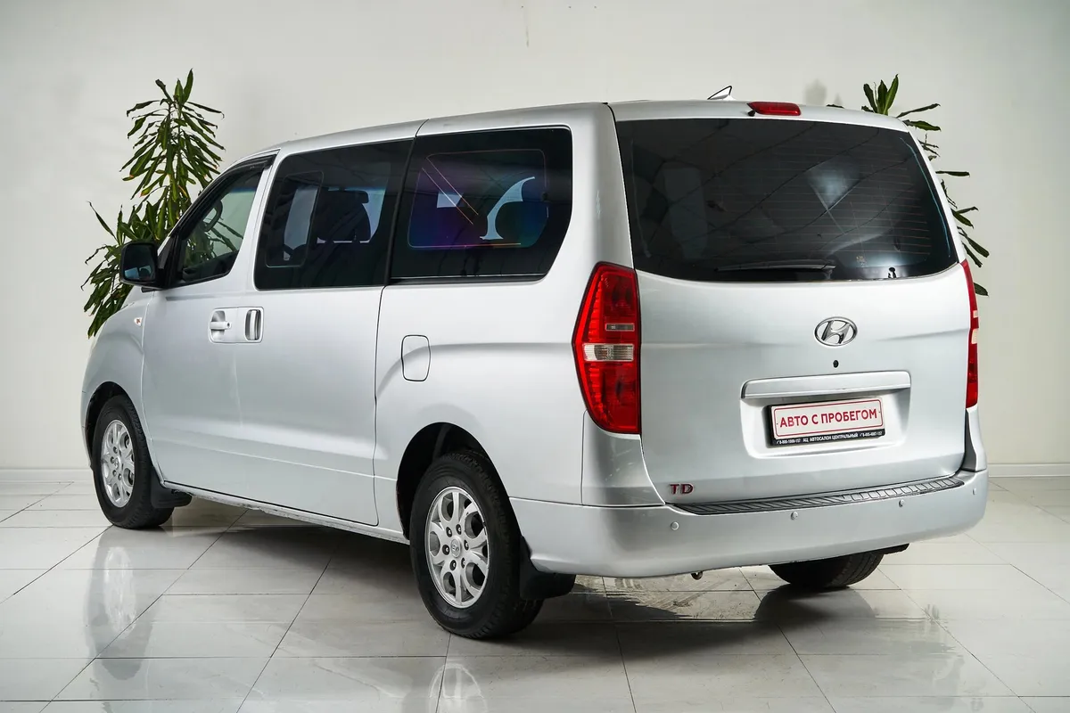 Hyundai Grand Starex I — фото 4