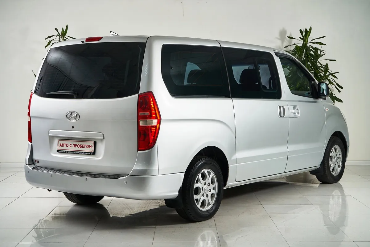 Hyundai Grand Starex I — фото 5
