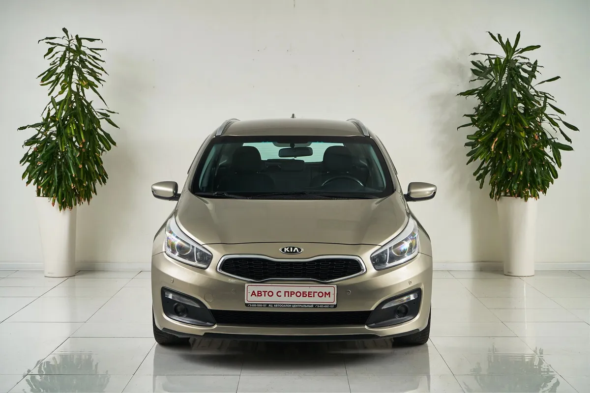 Kia Ceed II Рестайлинг — фото 2