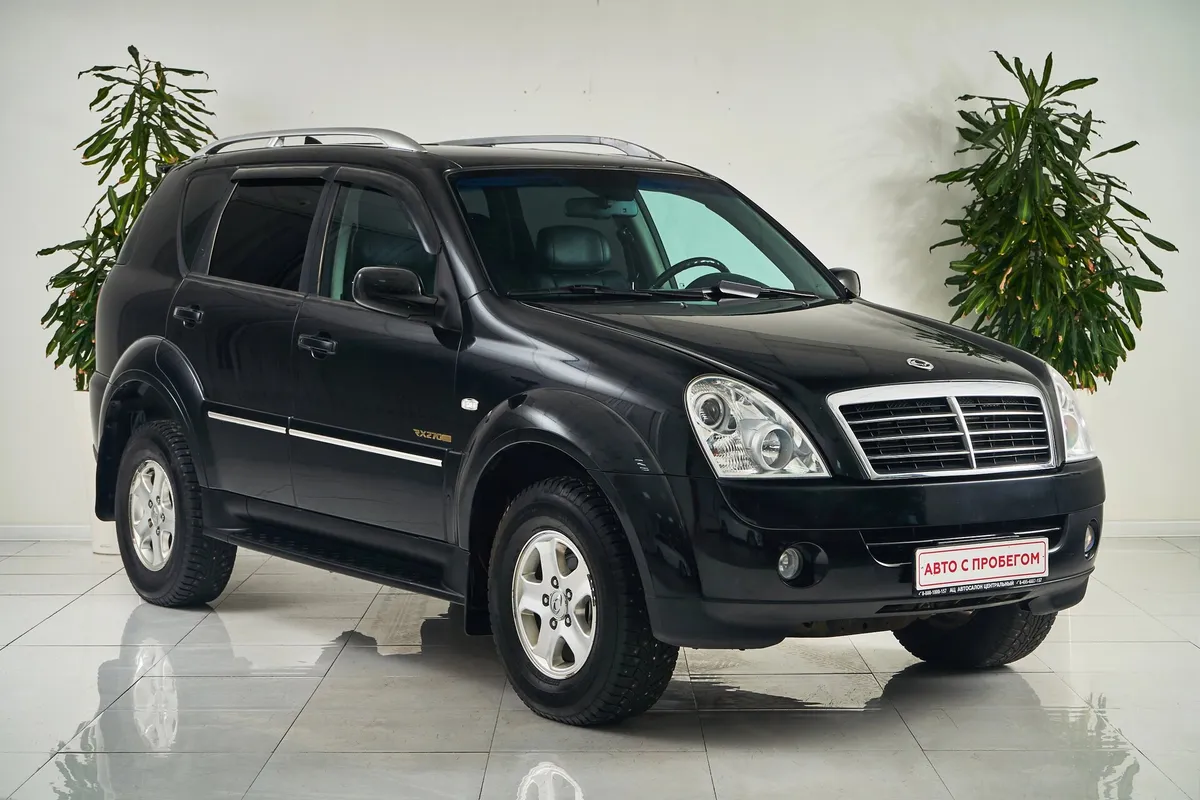 SsangYong Rexton II — фото 3