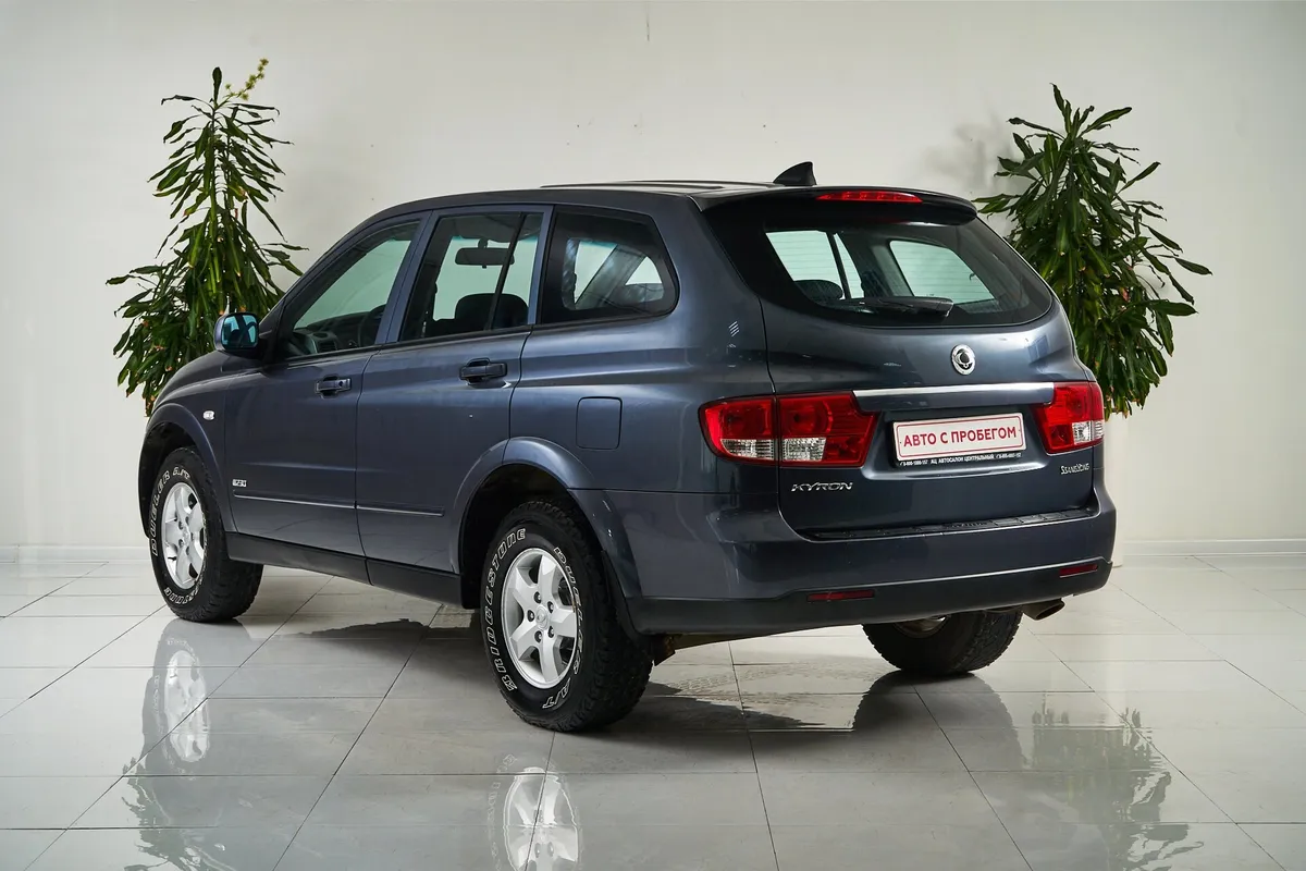 SsangYong Kyron I Рестайлинг — фото 4