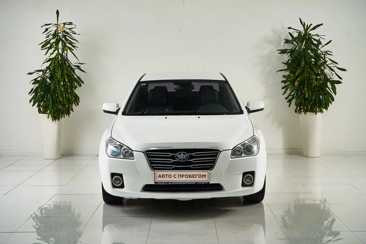 FAW Besturn B50 I — фото 2
