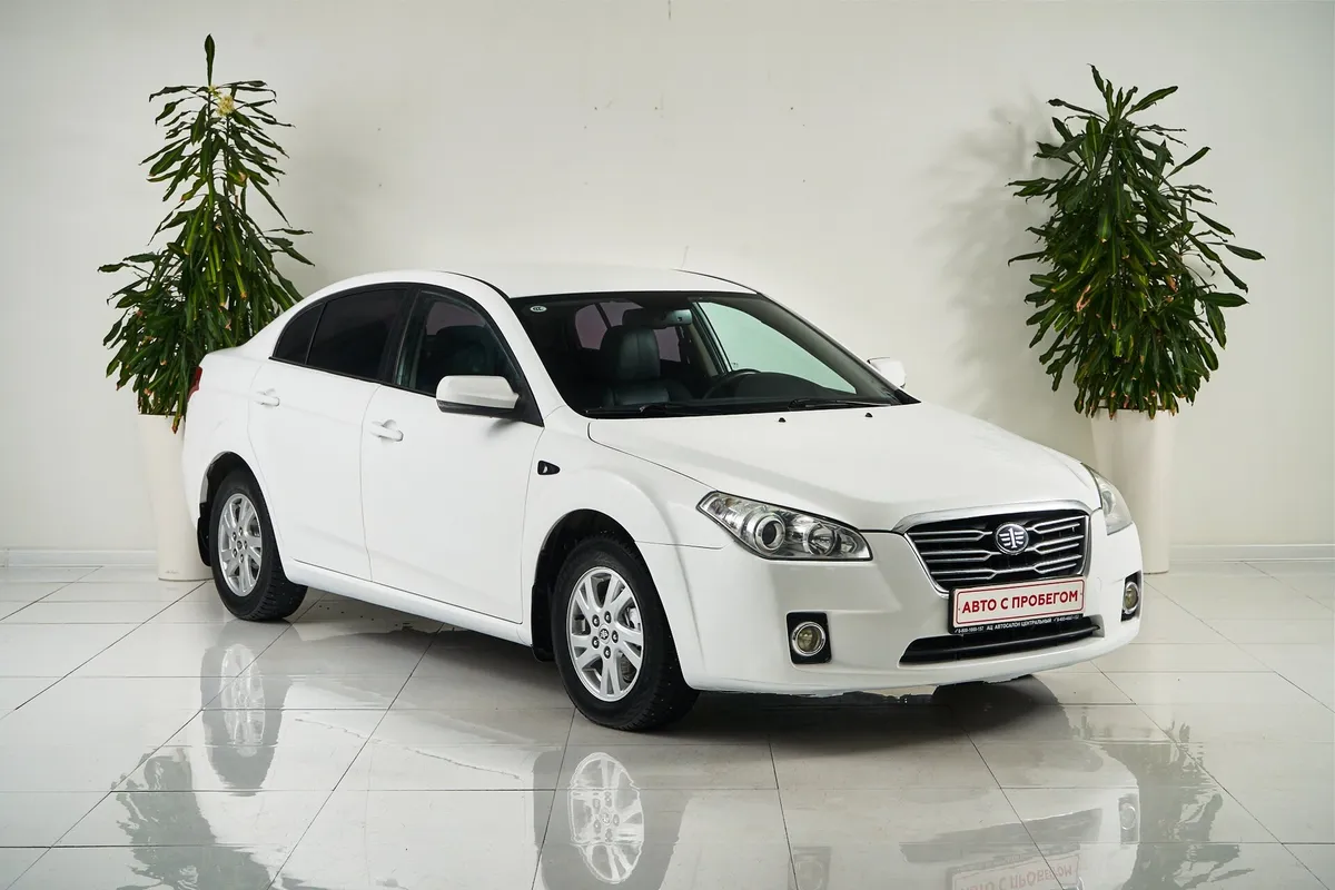 FAW Besturn B50 I — фото 3