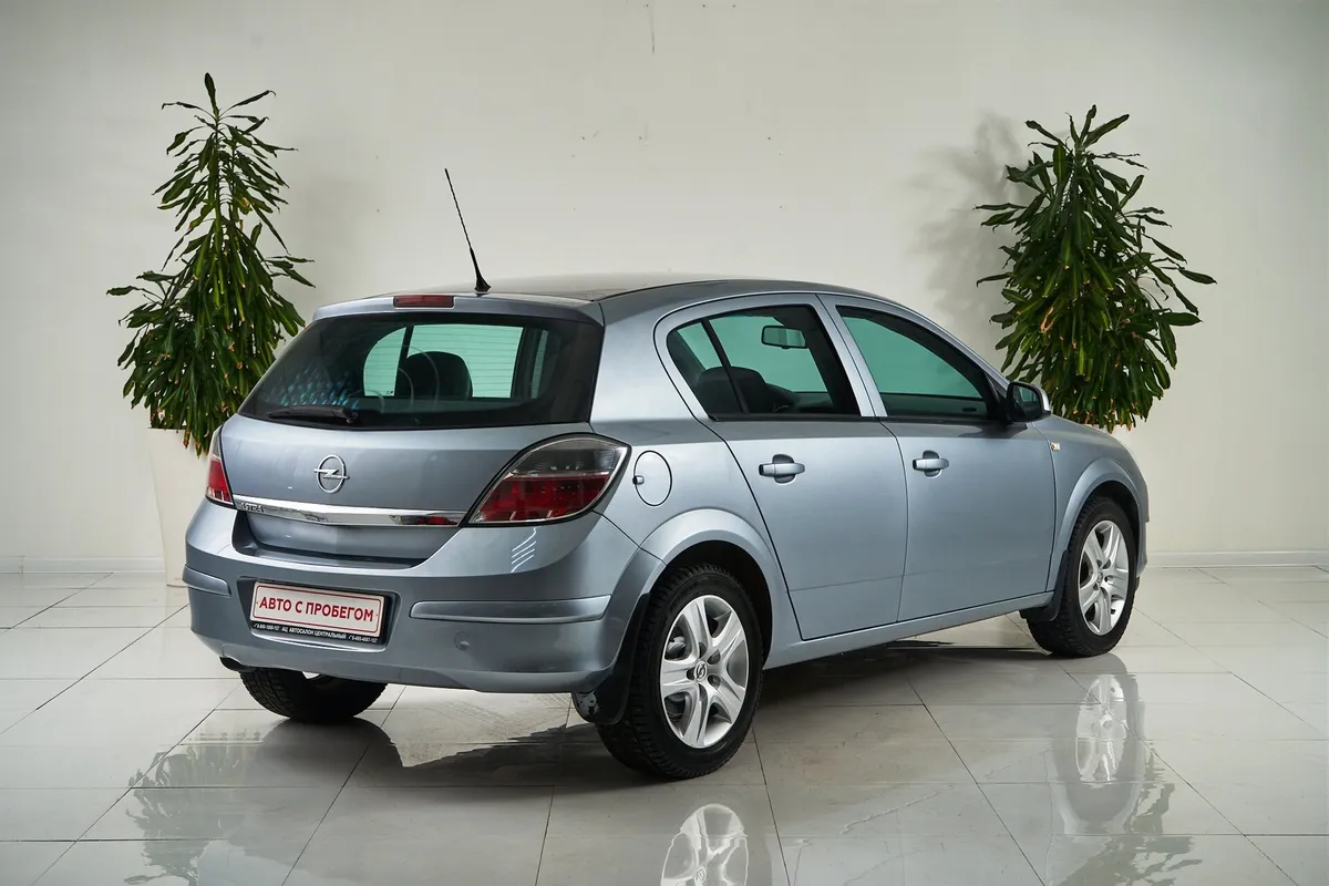 Opel Astra J · Essentia — фото 5
