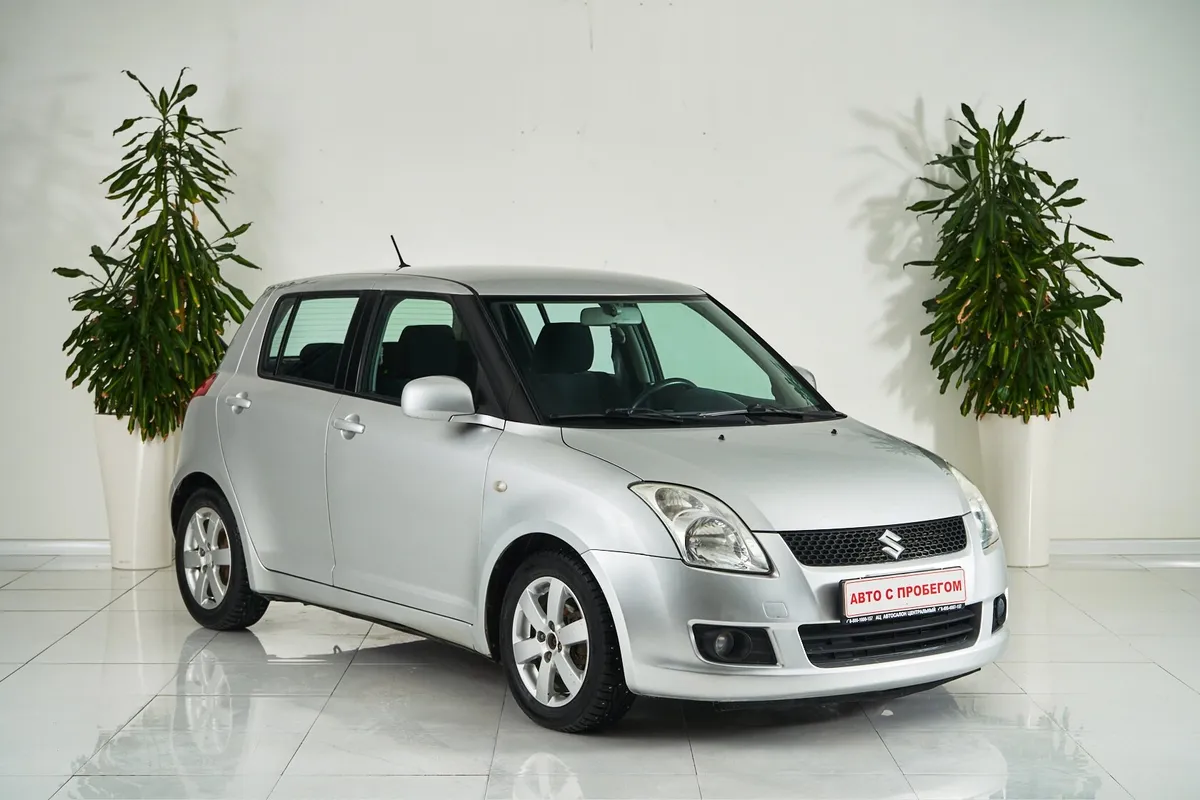 Suzuki Swift III — фото 3