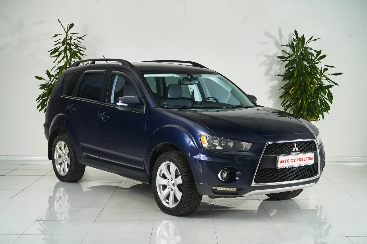 Mitsubishi Outlander II Рестайлинг — фото 3