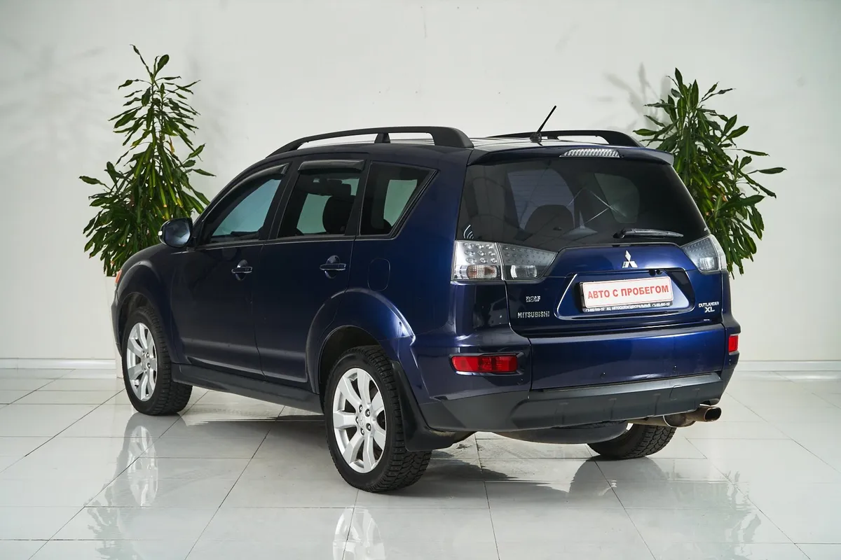 Mitsubishi Outlander II Рестайлинг — фото 4