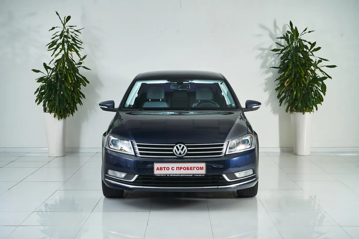Volkswagen Passat B7 · Highline — фото 2