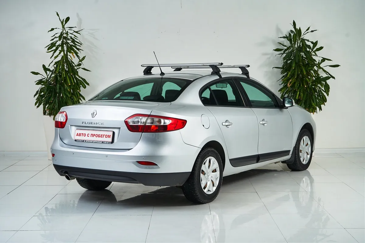 Renault Fluence I Рестайлинг — фото 5