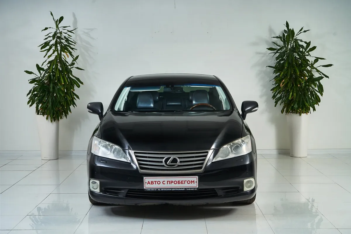 Lexus ES V Рестайлинг — фото 2