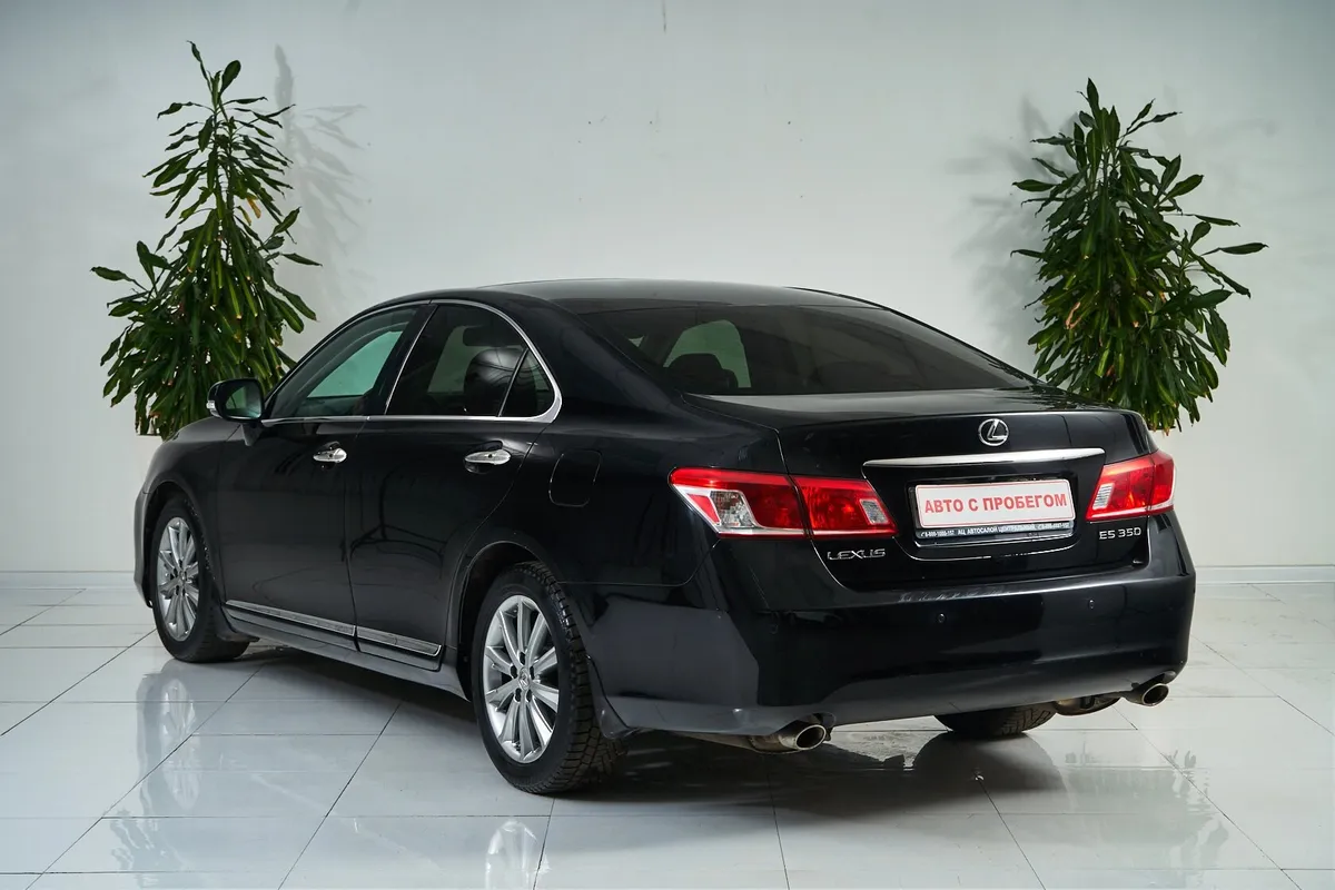 Lexus ES V Рестайлинг — фото 4