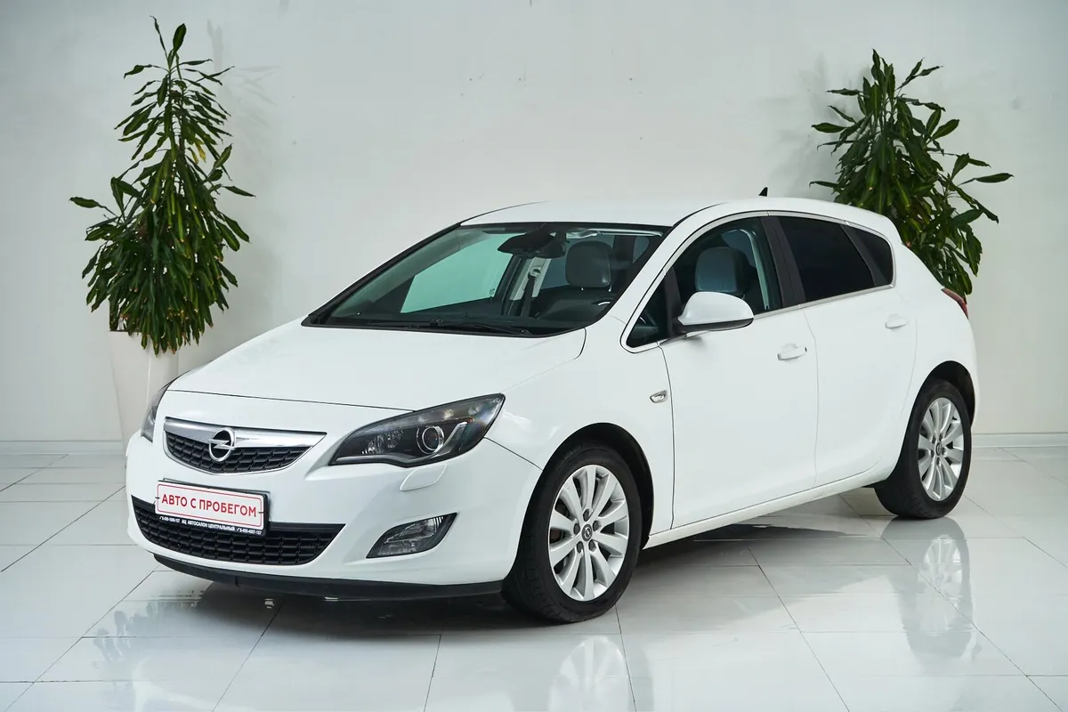 Opel Astra J · Cosmo