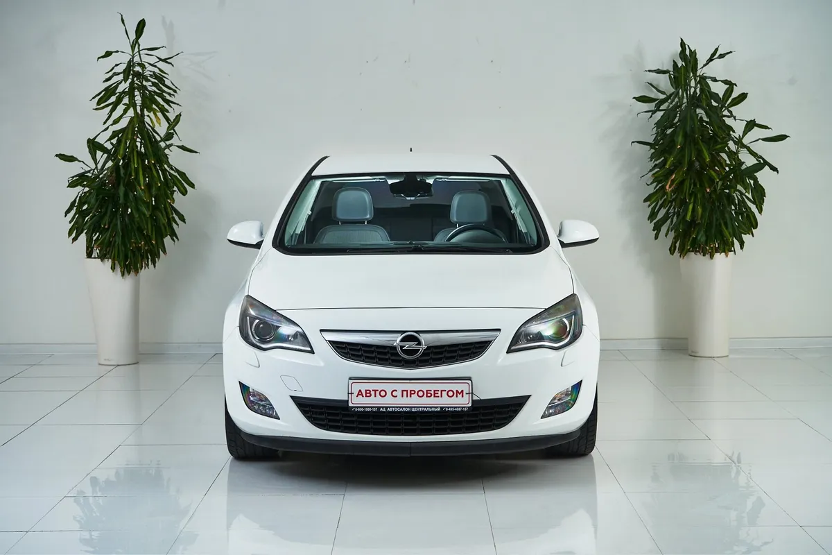 Opel Astra J · Cosmo — фото 2