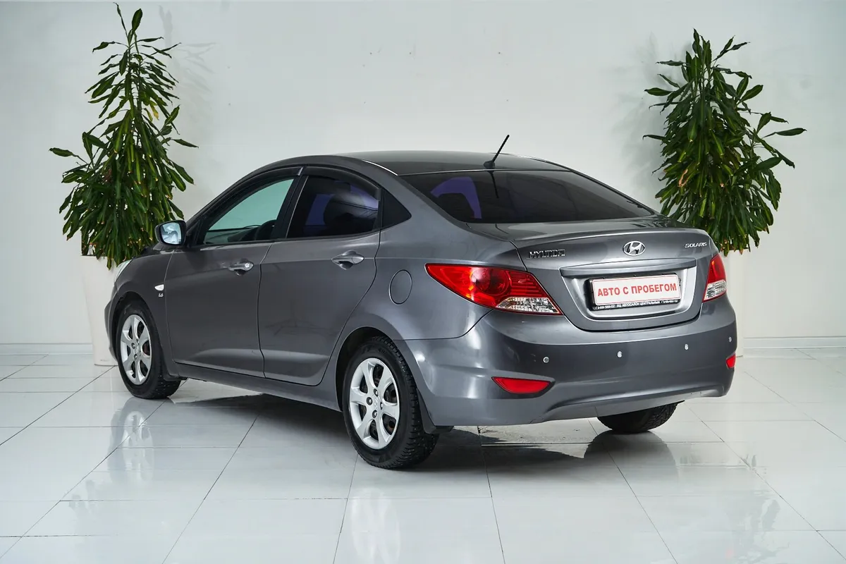 Hyundai Solaris I — фото 4