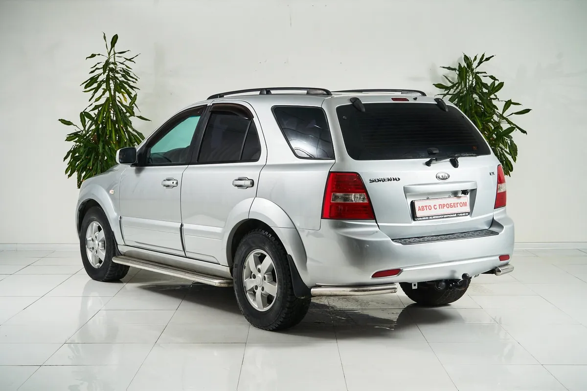 Kia Sorento I Рестайлинг — фото 4