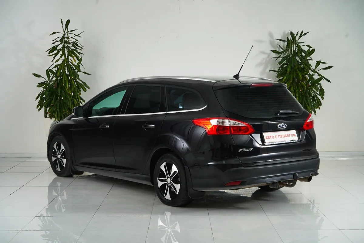 Ford Focus III — фото 4