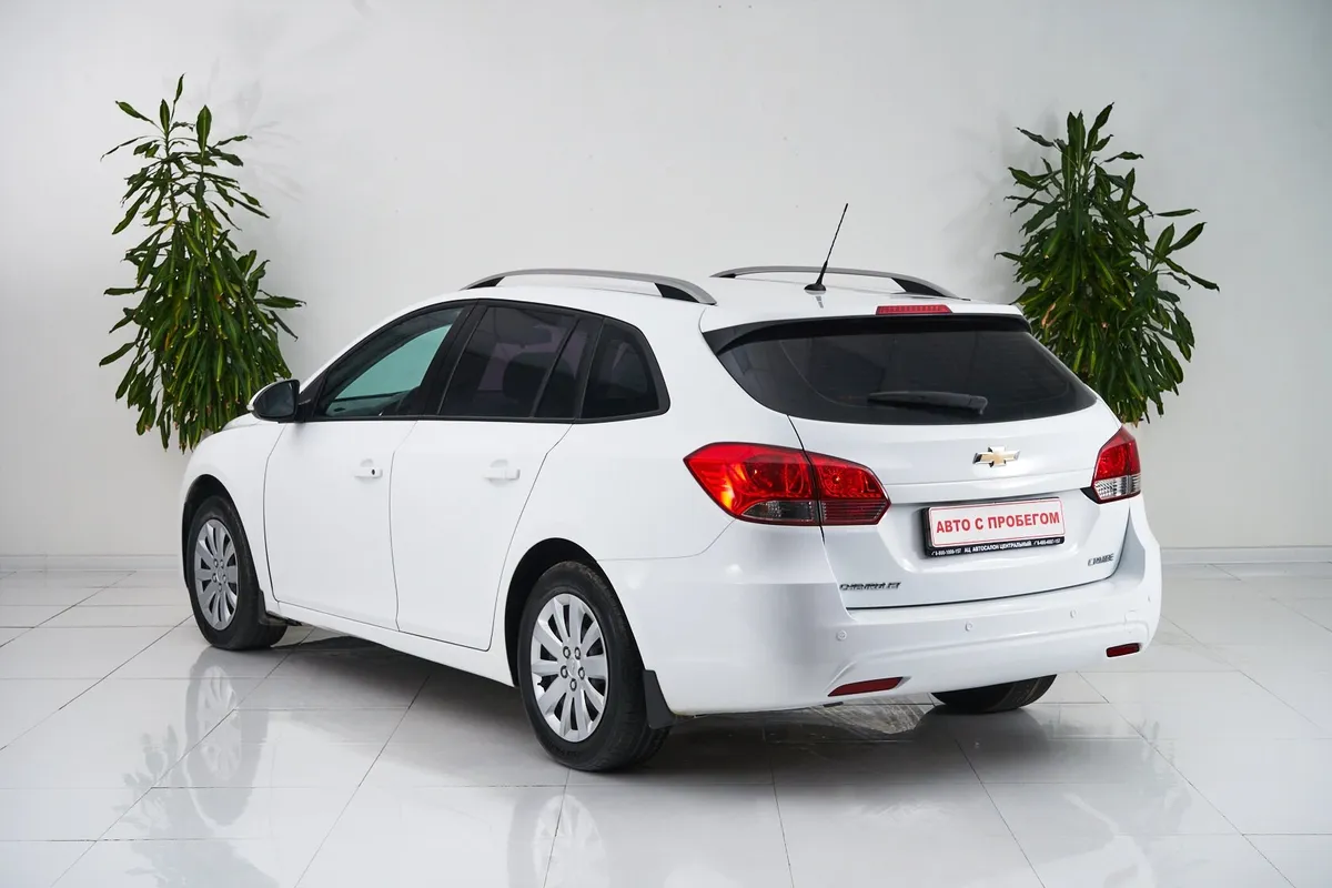 Chevrolet Cruze I Рестайлинг · LT — фото 4