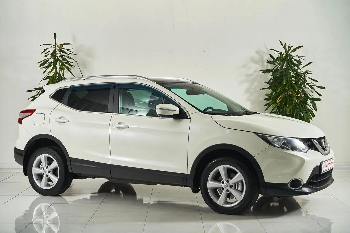 Nissan Qashqai II — фото 2