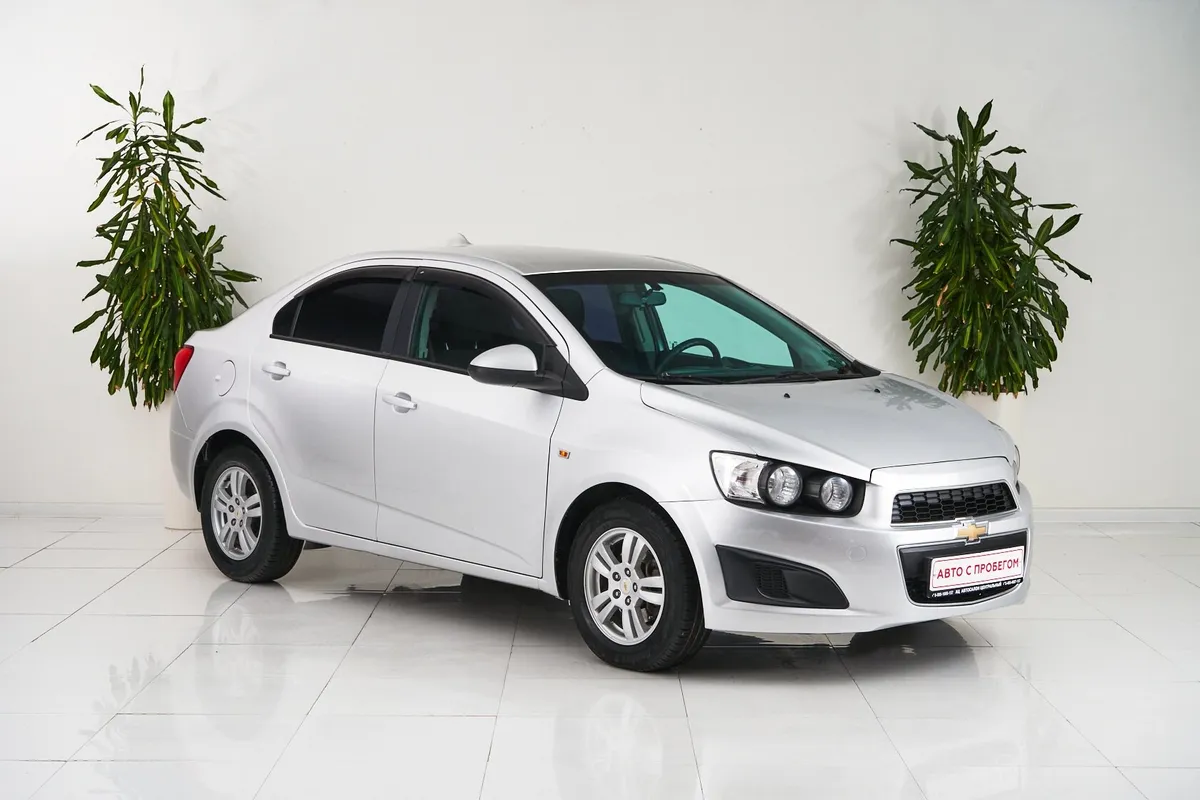 Chevrolet Aveo II — фото 3