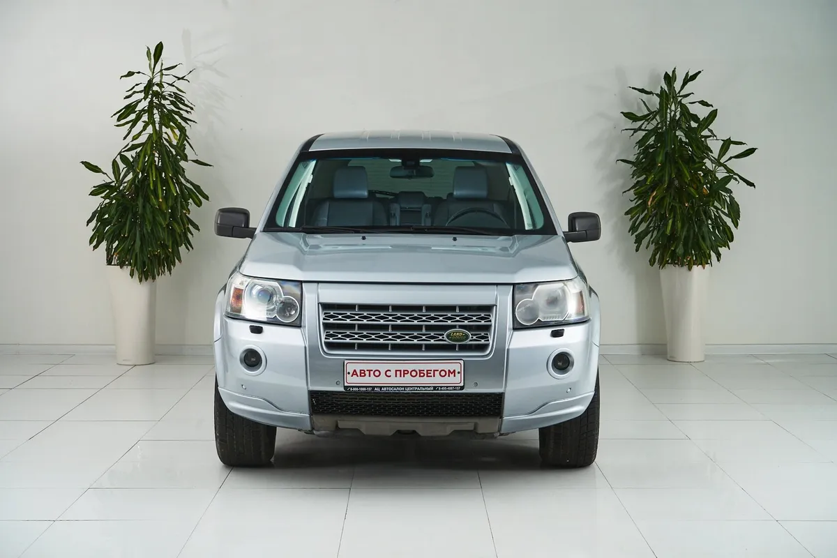 Land Rover Freelander II Рестайлинг — фото 2