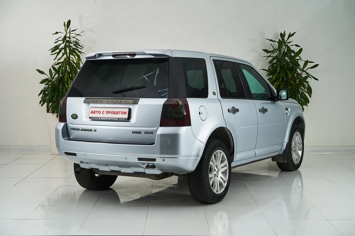 Land Rover Freelander II Рестайлинг — фото 5
