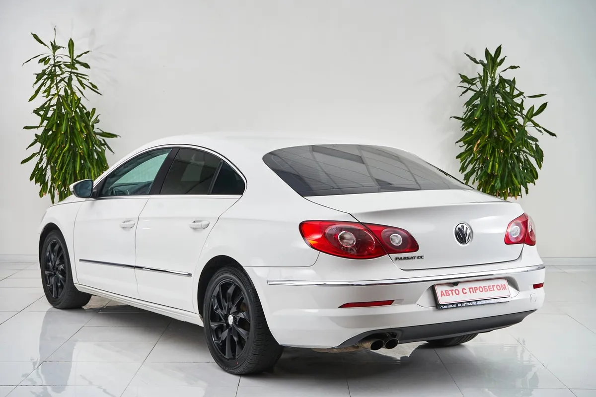 Volkswagen Passat B7 — фото 4