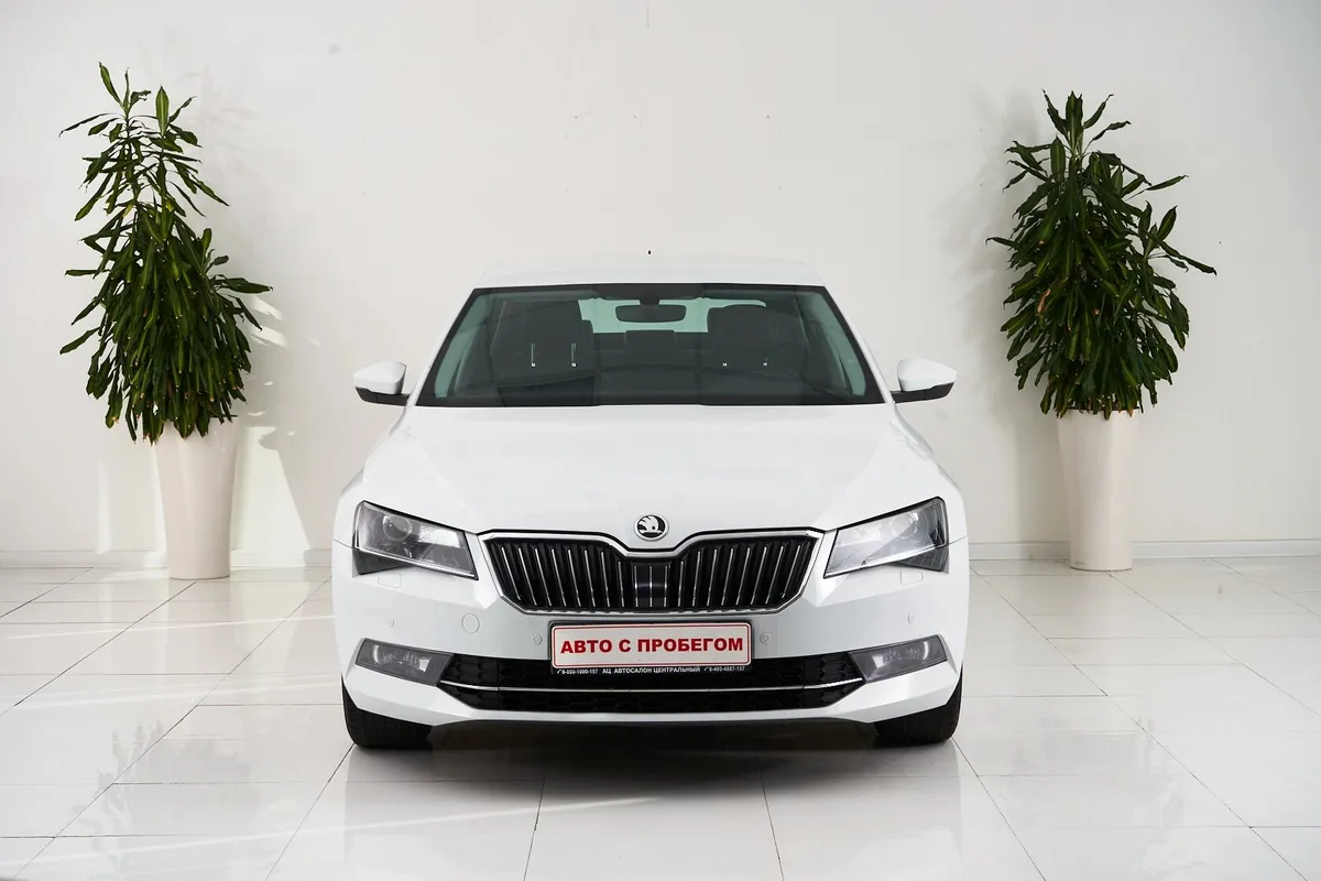 Skoda Superb III — фото 2