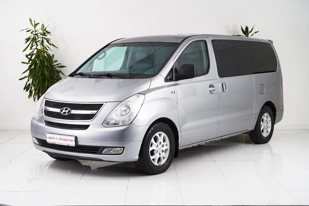 Hyundai Grand Starex I