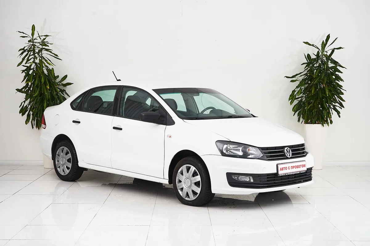 Volkswagen Polo V Рестайлинг · Highline 15-18 — фото 3