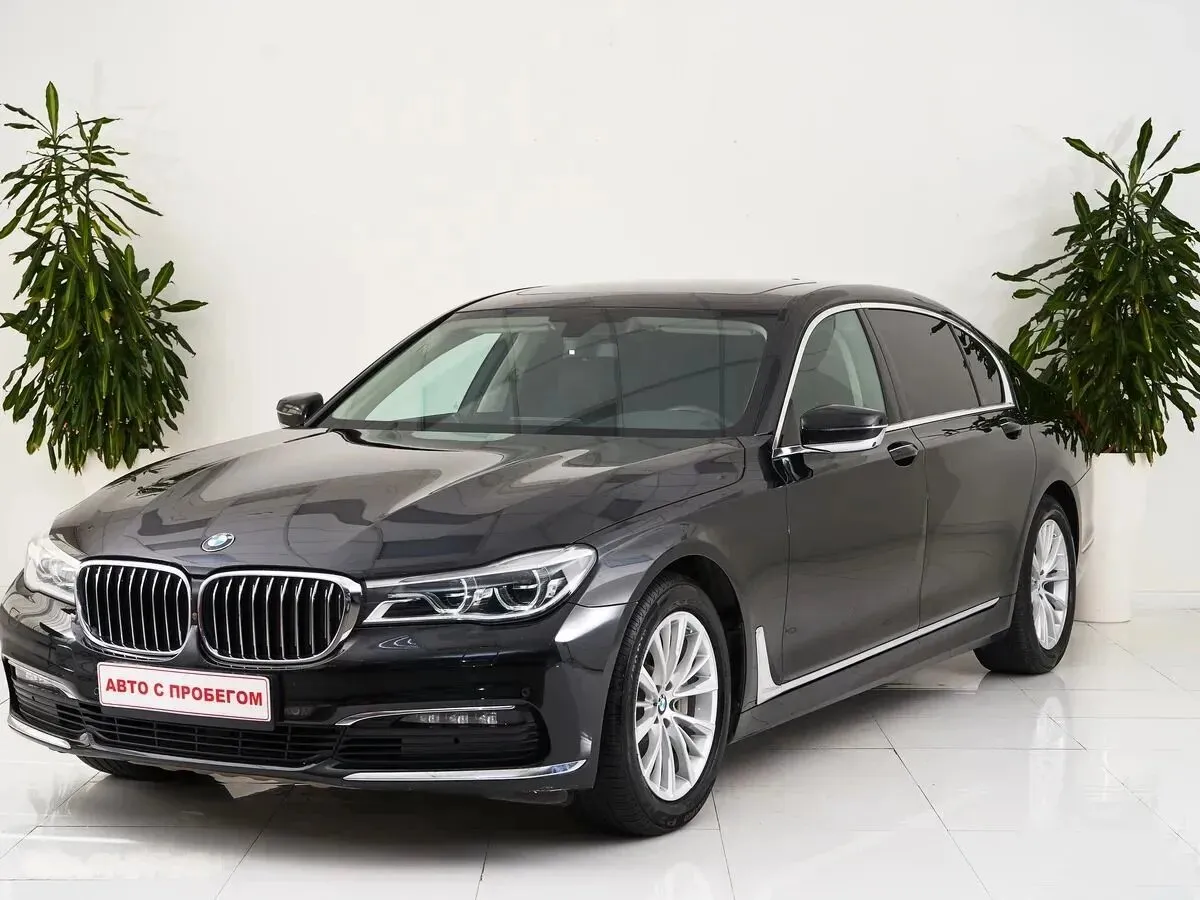 BMW 7 серии VI (G11/G12) · 730d xDrive — фото 2