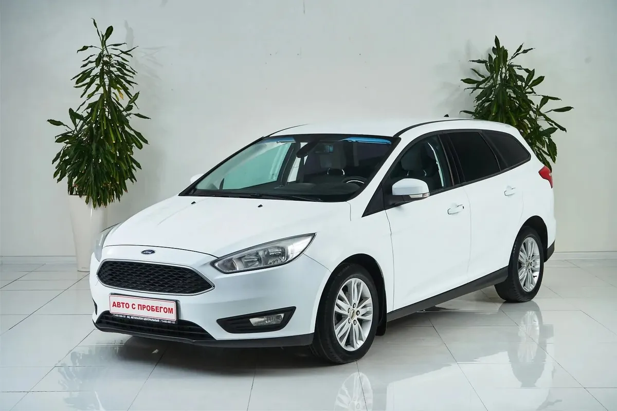 Ford Focus III Рестайлинг · Titanium