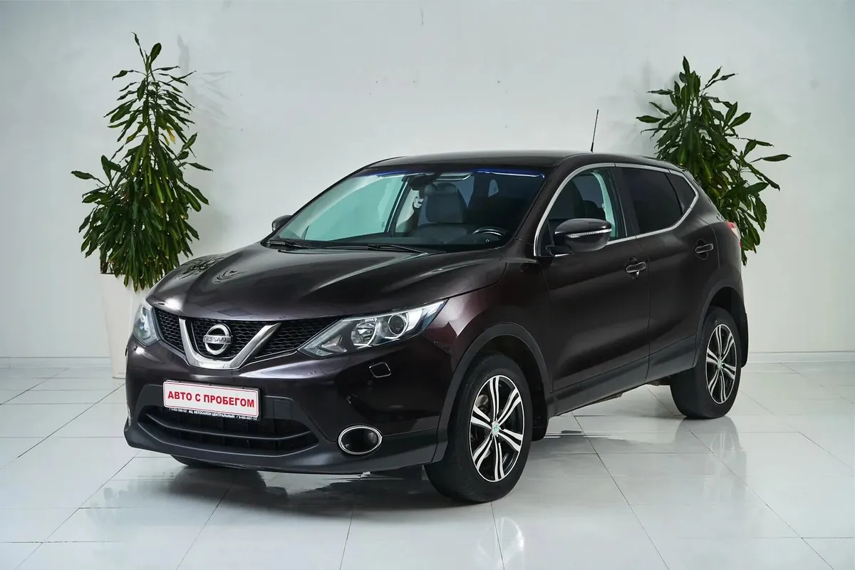 Nissan Qashqai II · XE