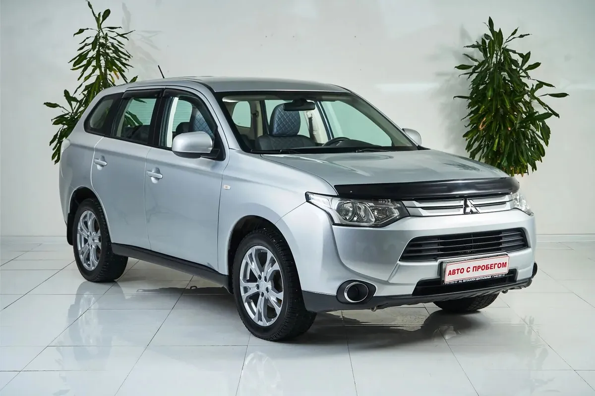 Mitsubishi Outlander III · Inform — фото 3