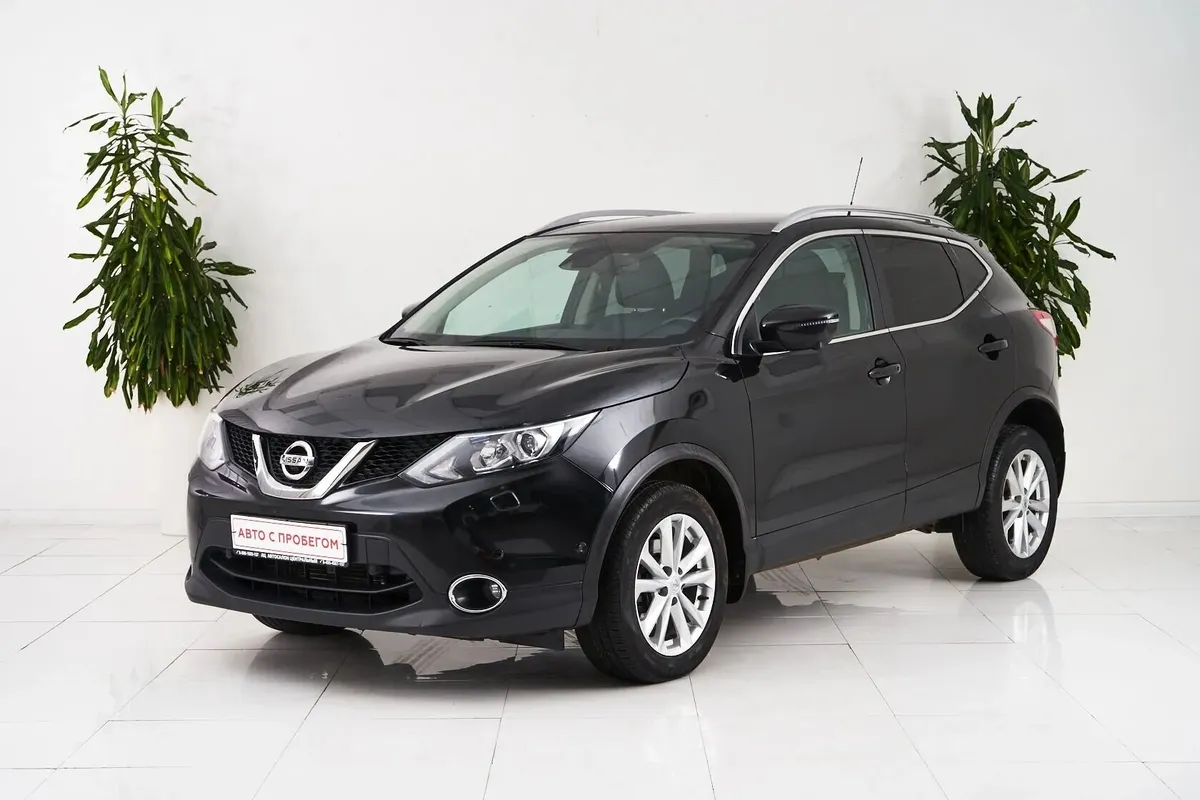 Nissan Qashqai II · LE+