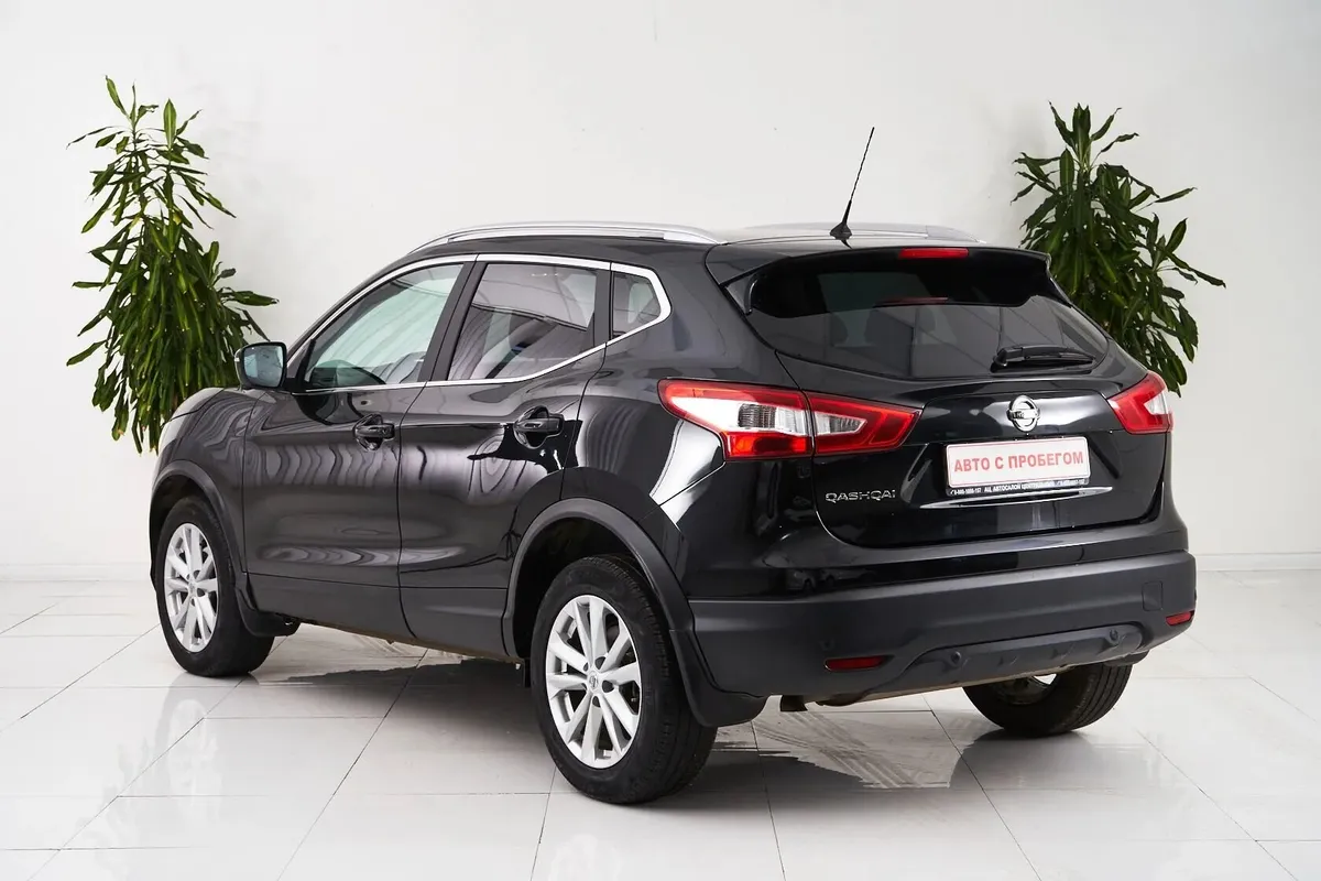 Nissan Qashqai II · LE+ — фото 4