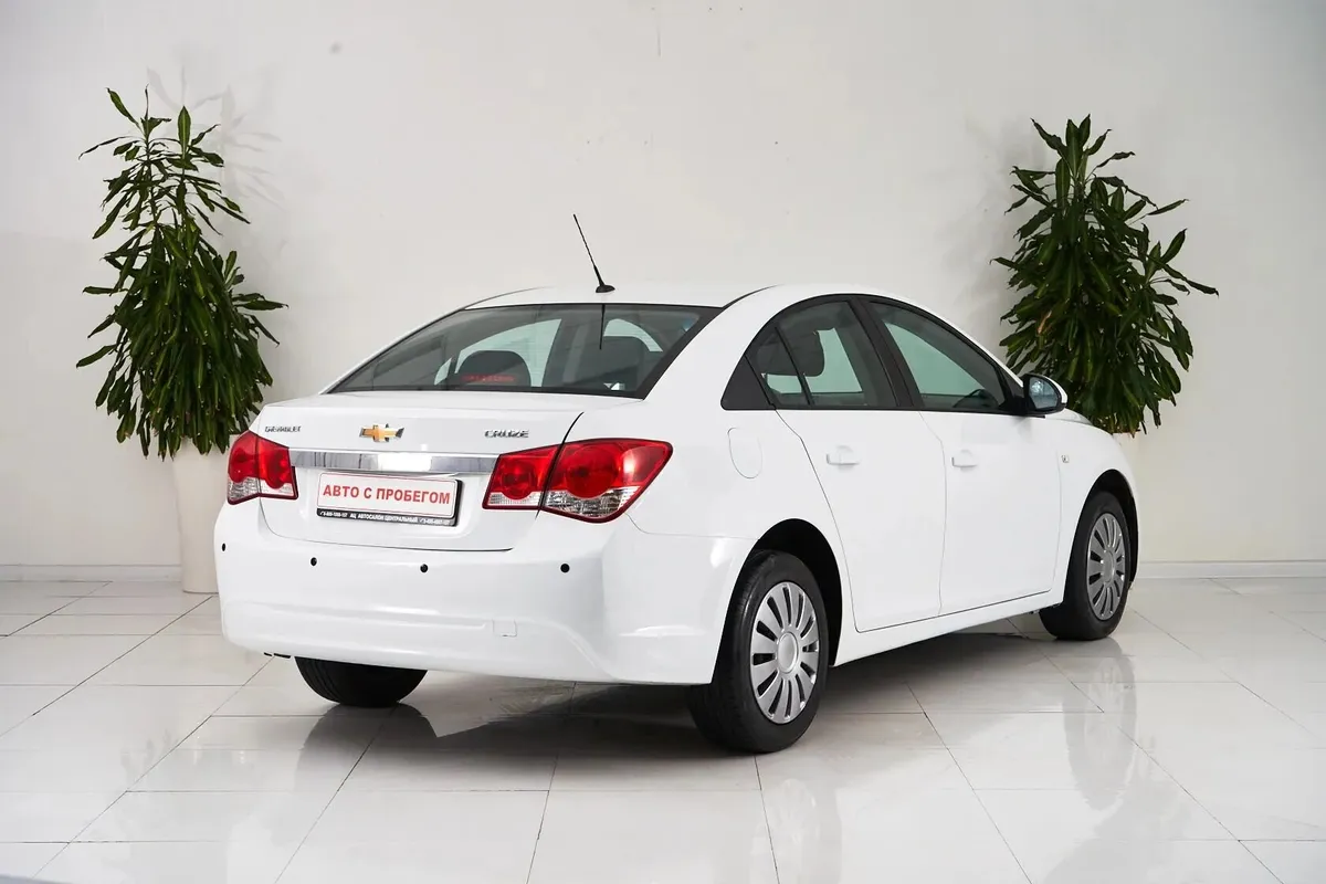 Chevrolet Cruze I — фото 5