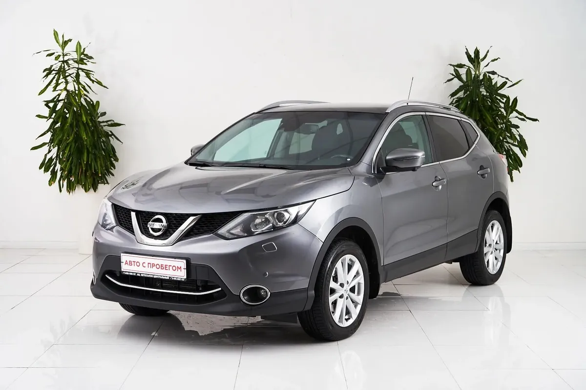 Nissan Qashqai II · LE
