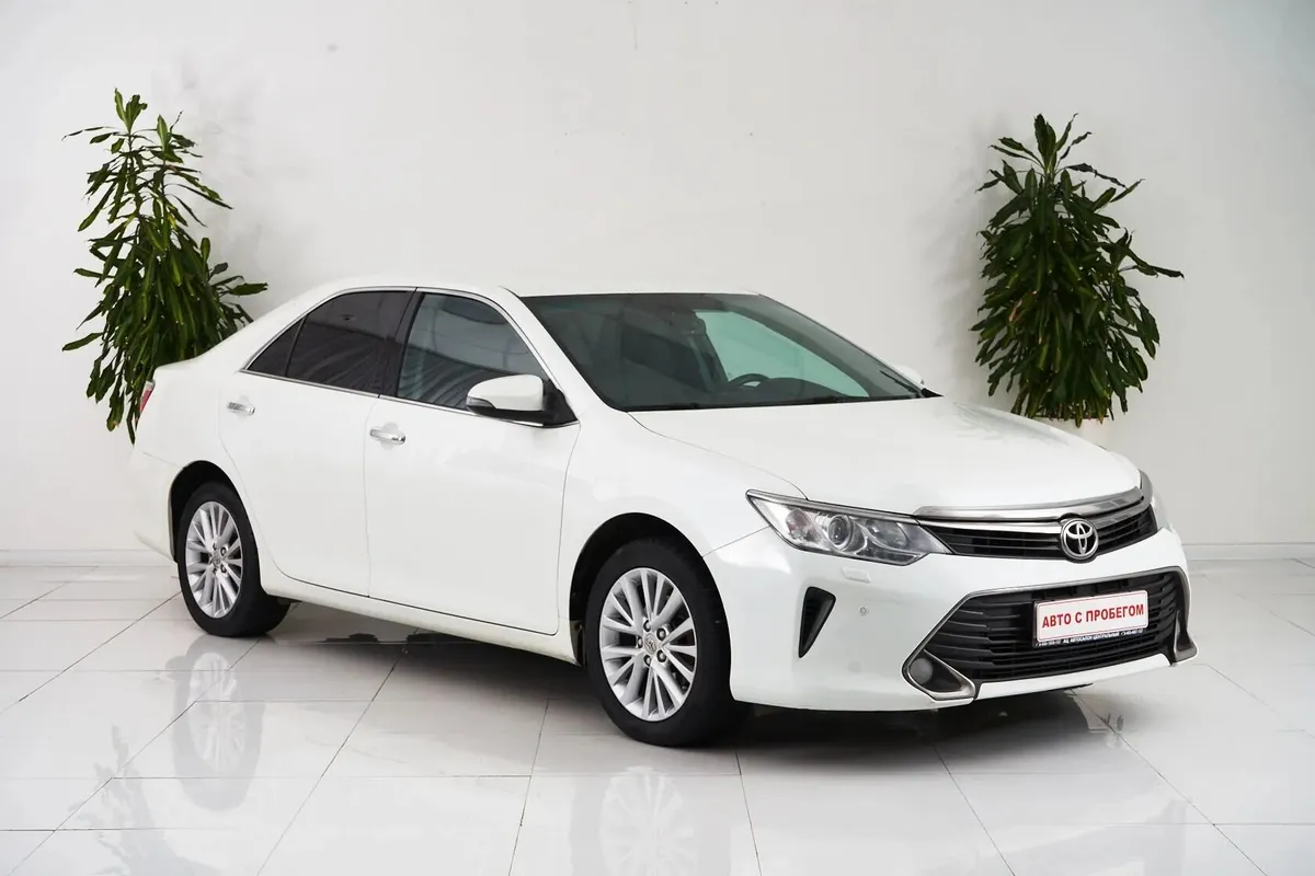 Toyota Camry VII (XV50) Рестайлинг · Элеганс — фото 3