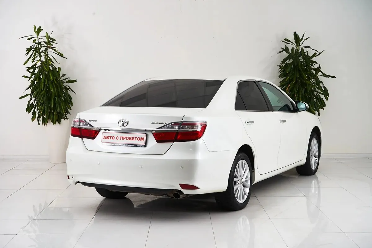 Toyota Camry VII (XV50) Рестайлинг · Элеганс — фото 5