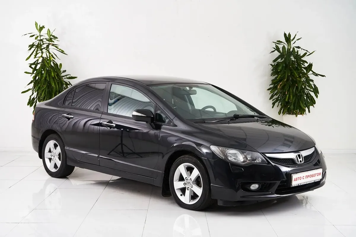 Honda Civic VIII Рестайлинг — фото 3