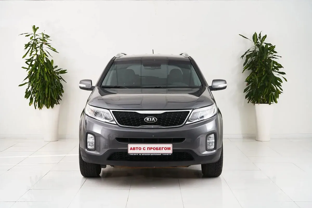 Kia Sorento II Рестайлинг — фото 2