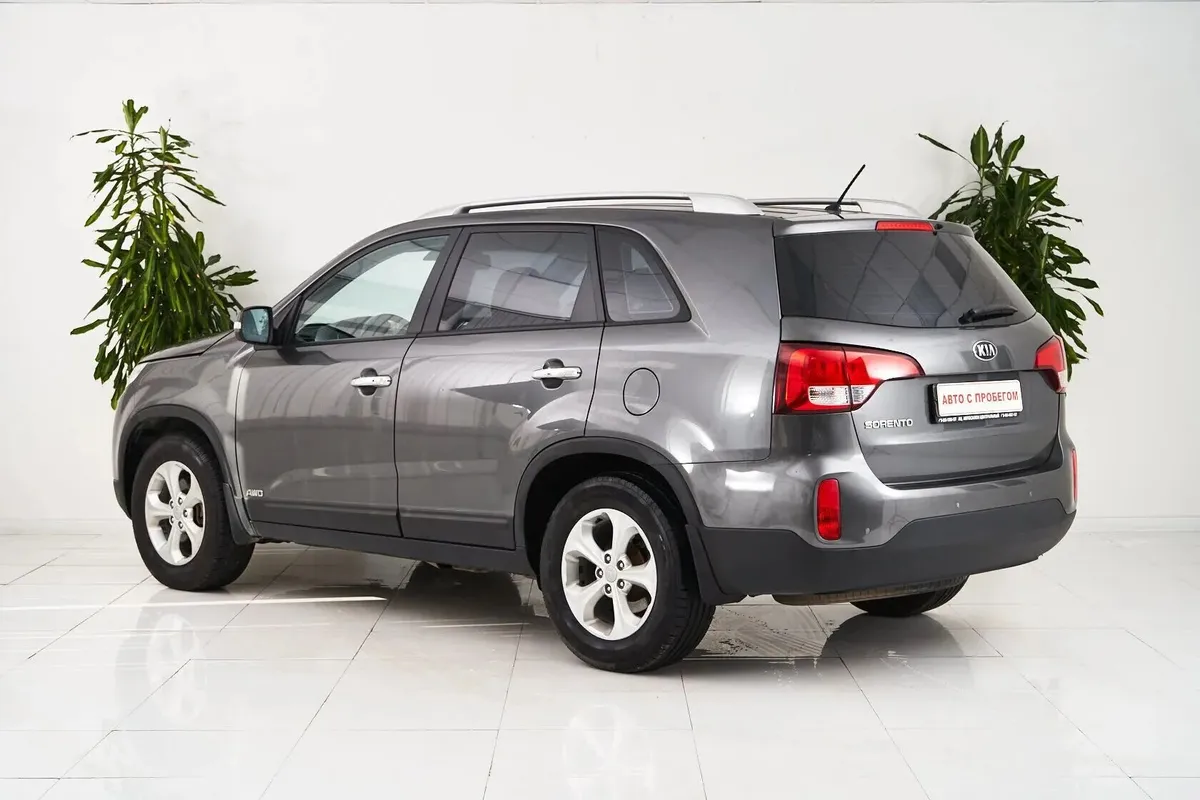 Kia Sorento II Рестайлинг — фото 4