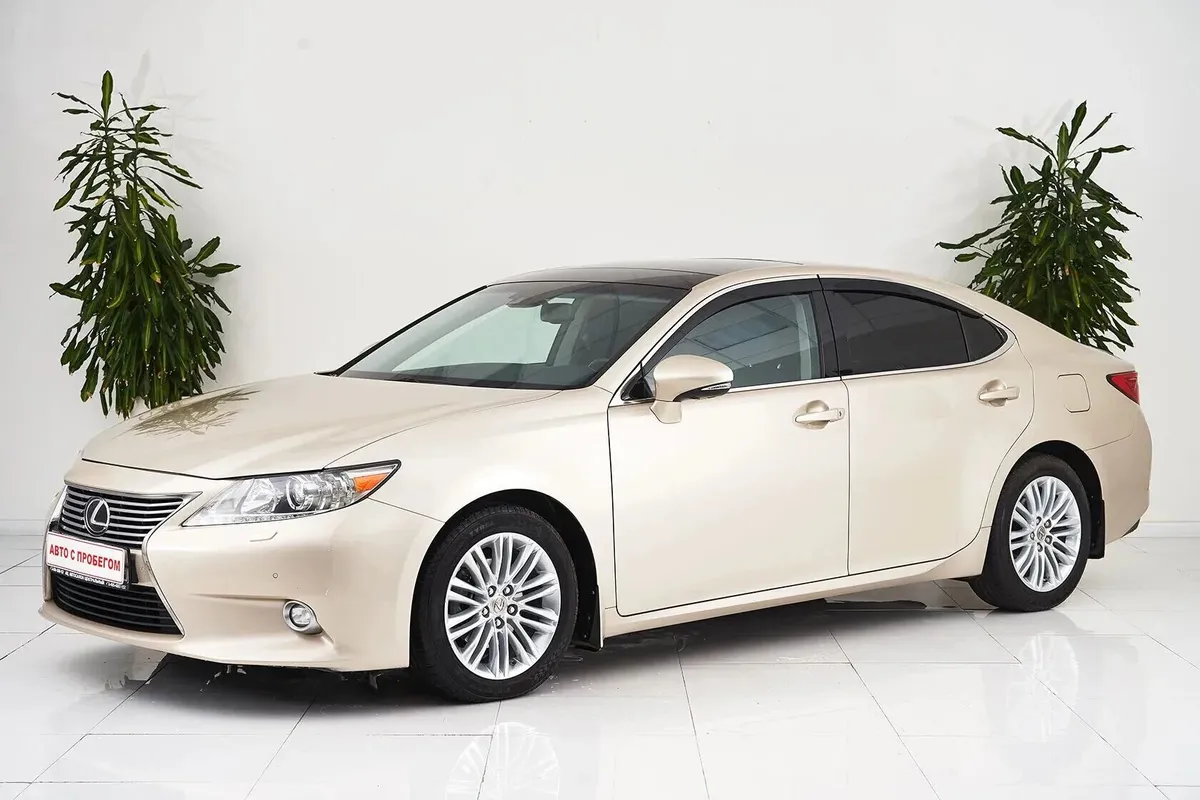 Lexus ES VI · Comfort
