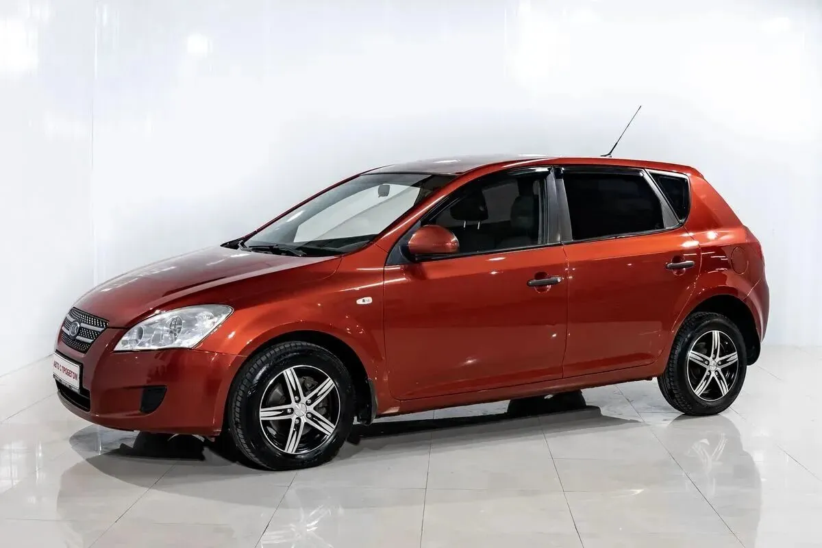 Kia Ceed I · LX D364/D367