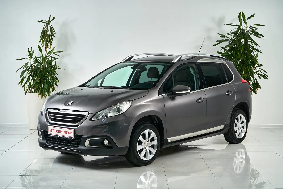 Peugeot 2008 I · Active