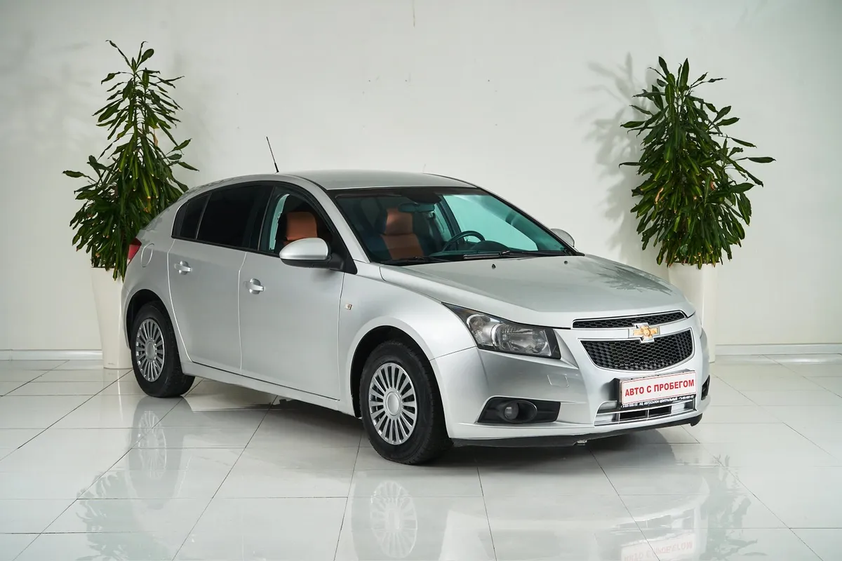 Chevrolet Cruze I — фото 3