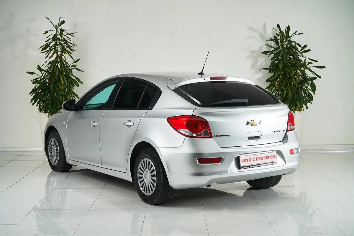 Chevrolet Cruze I — фото 4